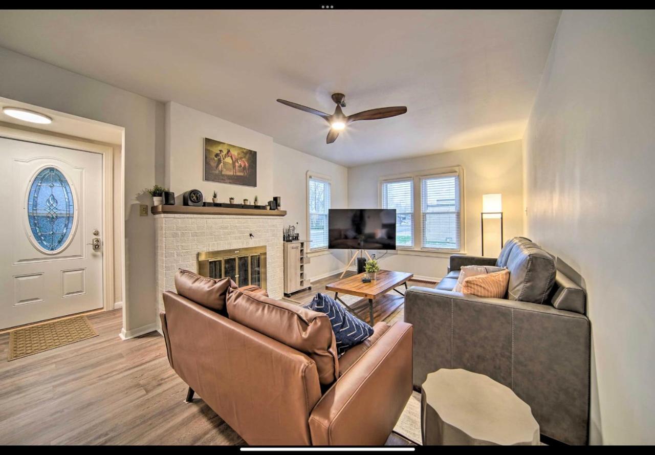 Modern Home • Family Friendly • Grill • Fireplace Erie Exterior photo