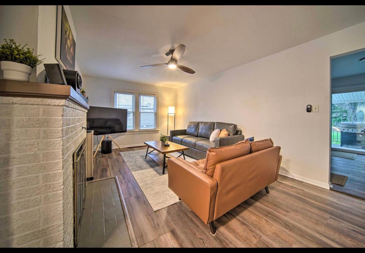 Modern Home • Family Friendly • Grill • Fireplace Erie Exterior photo